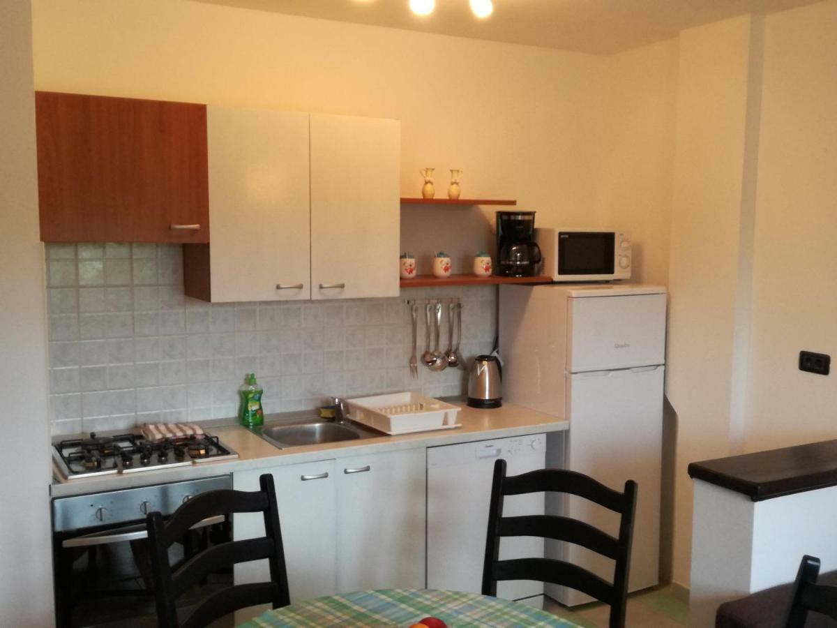 Apartment Rojnic Galizana Bagian luar foto